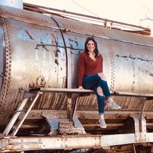 Meet your Posher, Lauren